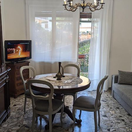Apartmán La Casa Di Iole Sanremo Exteriér fotografie